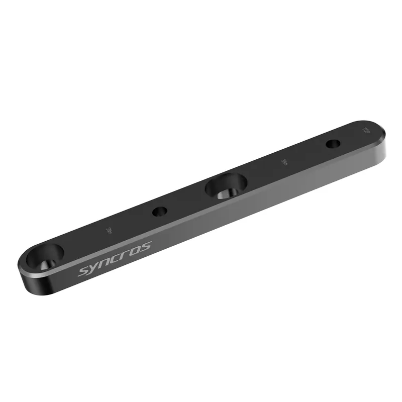 SYNCROS Bottle Cage Offset Adaptor (Černá) - Adaptér na košík Endorphin Republic Zlevněný