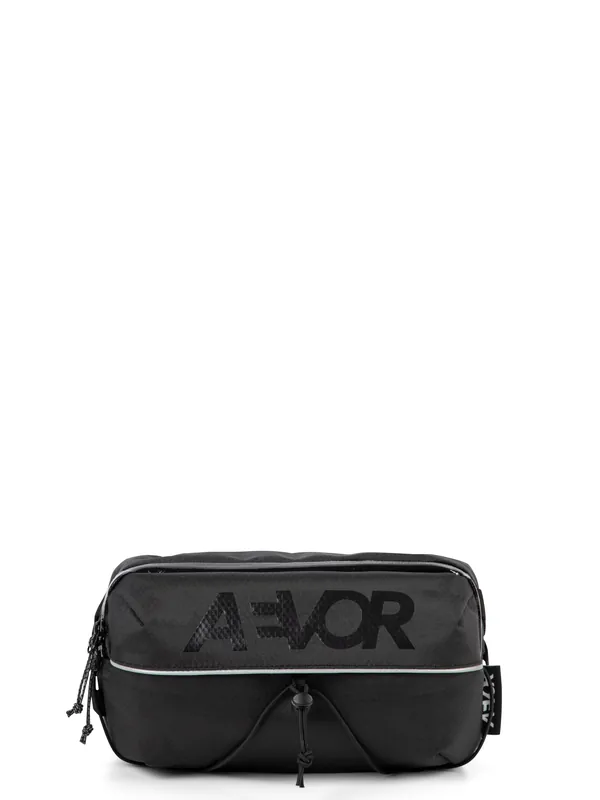 Aevor Bar Bag (Černá) - Designový cyklobatoh Endorphin Republic Výhodná Nabídka