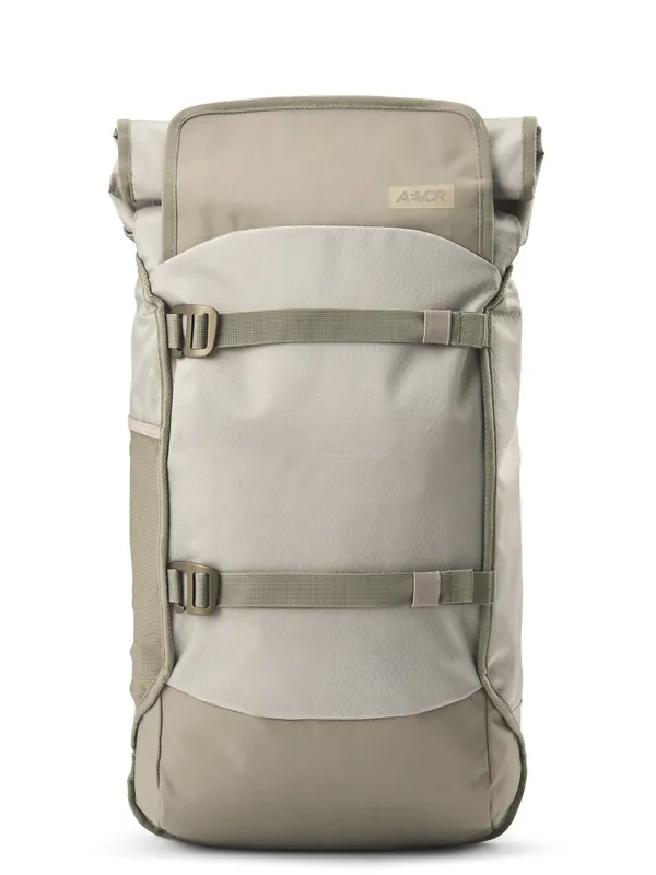 Aevor Trip Pack (Olivová) - Městský batoh Endorphin Republic Akční Nabídka