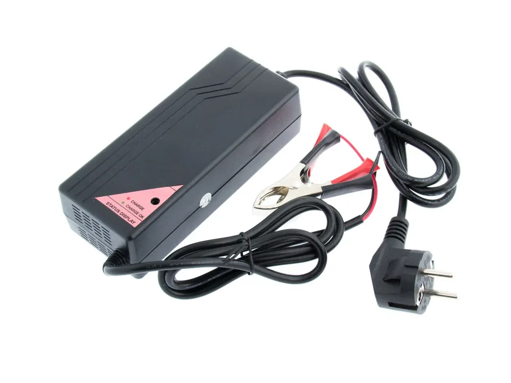 Akce WILSTAR nabíječka 12V/10A pro olověné AGM/GEL akumulátory (40 - 130Ah)