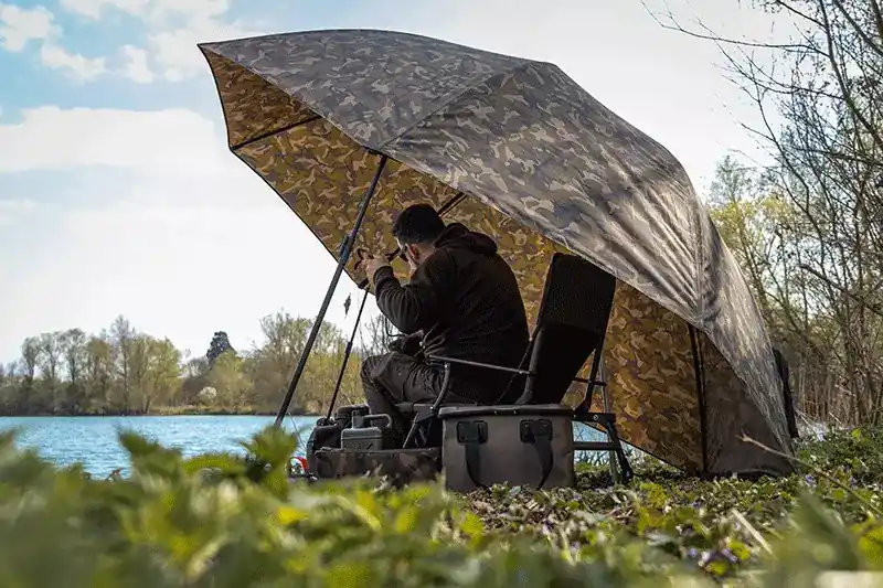 Poslední Šance FOX Brolly 60INS CAMO BROLLY
