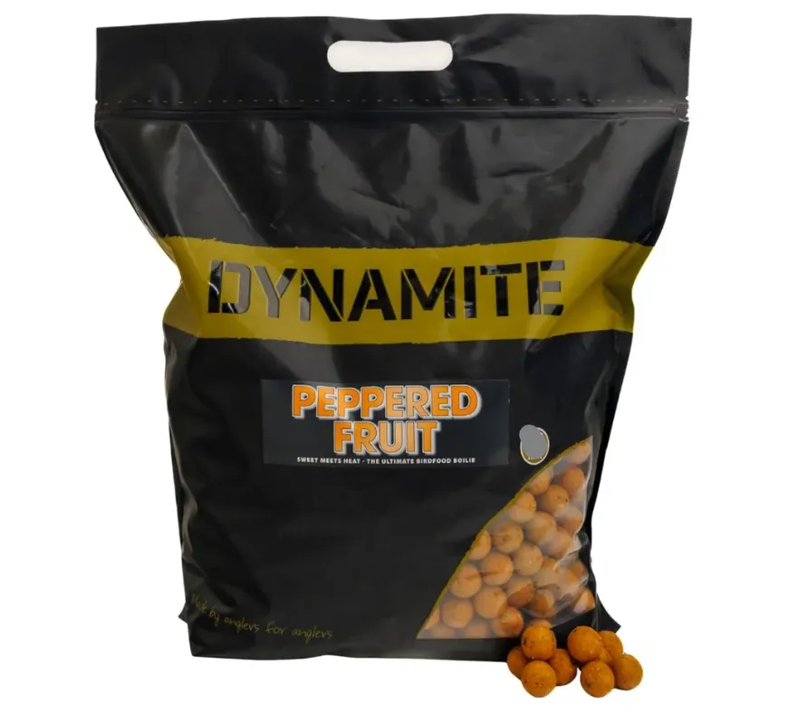Ověřený Dynamite Baits Boilie Peppered Fruit 1kg 26mm