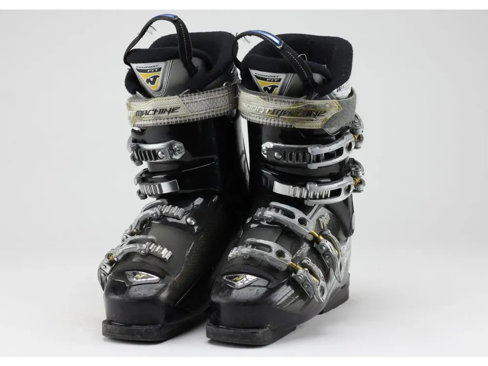 Autentický Nordica Sportmachine vel. 24,0