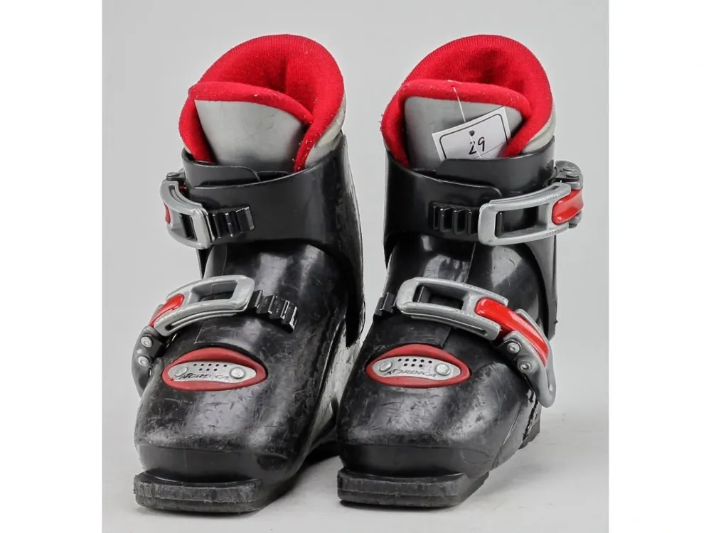 Odeslání Ihned Nordica Super 02, vel. 18,0
