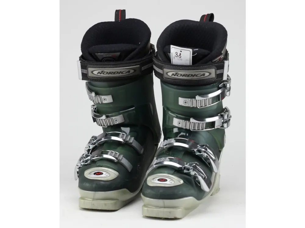 Nordica W5,2 vel. 24,0 Vrácení Zdarma
