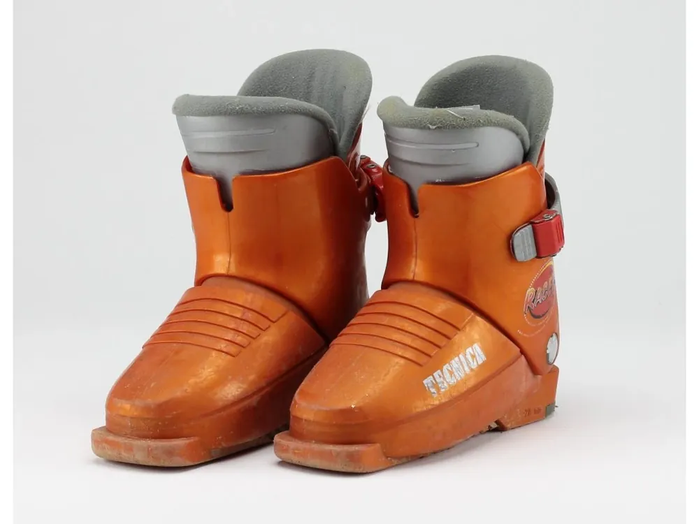 Tecnica Racer vel. 16,5 Kup Teď