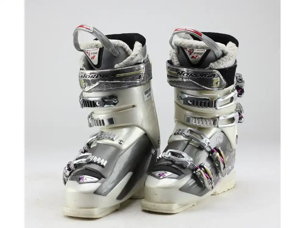 Nordica NFS vel.25,5 Akce