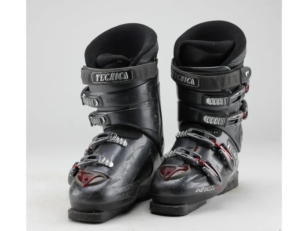 Tecnica Rival X5 vel.26,0 Odeslání Ihned