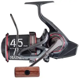 DAIWA - Naviják 20 Tournament Basia 45SCW QD - 9 ložiska Expresní Doručení